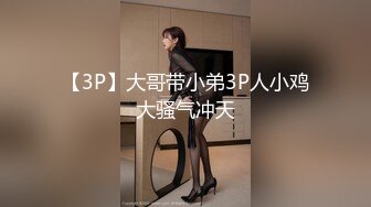 情趣黑丝熟女阿姨 啊啊好硬好舒服 老吊已经不能满足 自己在家弄个超大假鸡吧猛插骚逼 尿尿狂喷