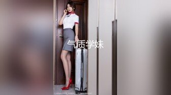 新流出乐橙酒店偷拍很有上进的失足女接客空余时间不忘坚持学习上网课